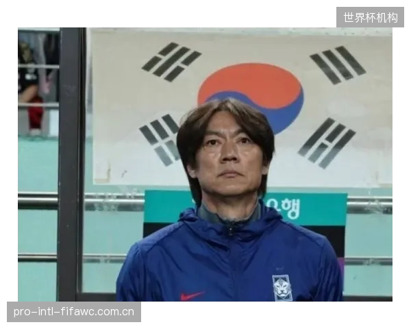 韩国队预选赛表现稳定，洪明甫指导下的战术体系初见成效。